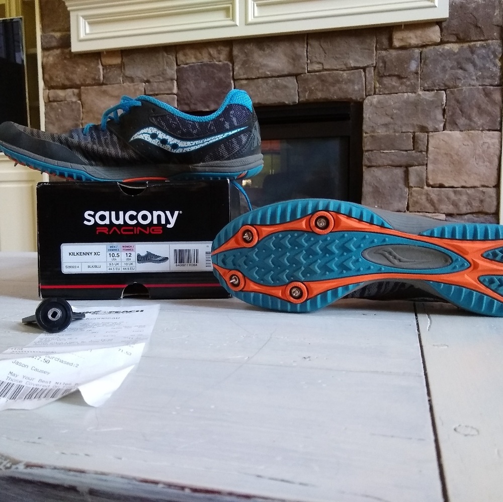 Like new! Saucony Cross Country spikes
